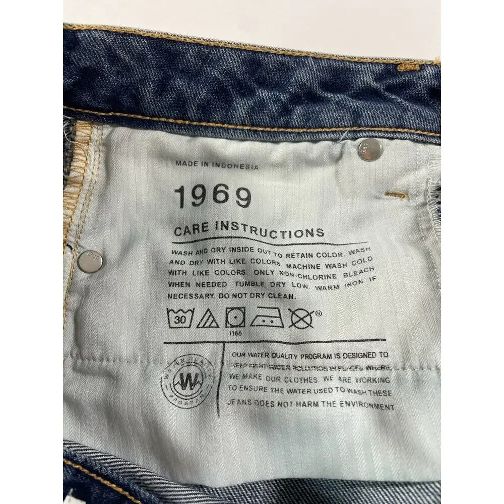 Gap 1969 Jean Denim Shorts Womens 28 Blue Authentic Slim Cut Offs